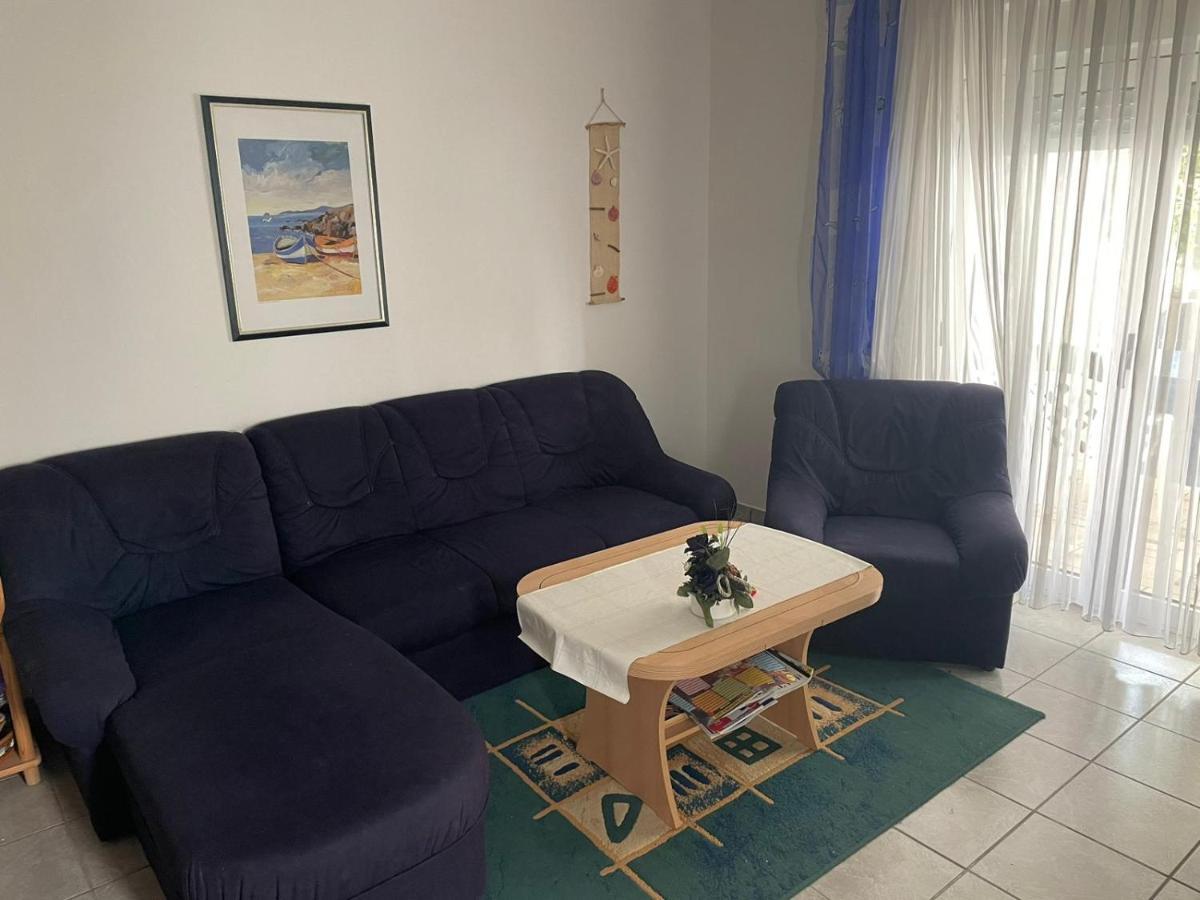 Apartments Zara Vir Luaran gambar