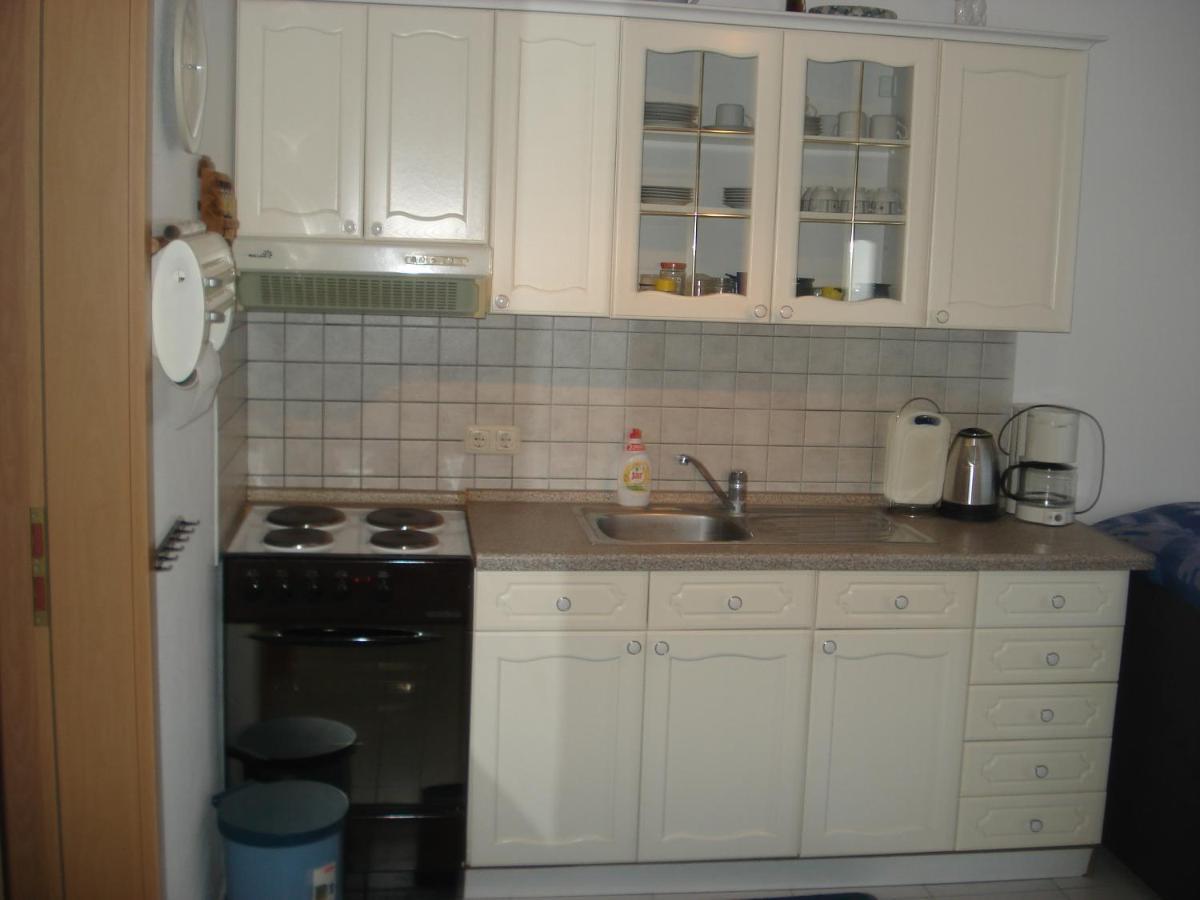 Apartments Zara Vir Luaran gambar