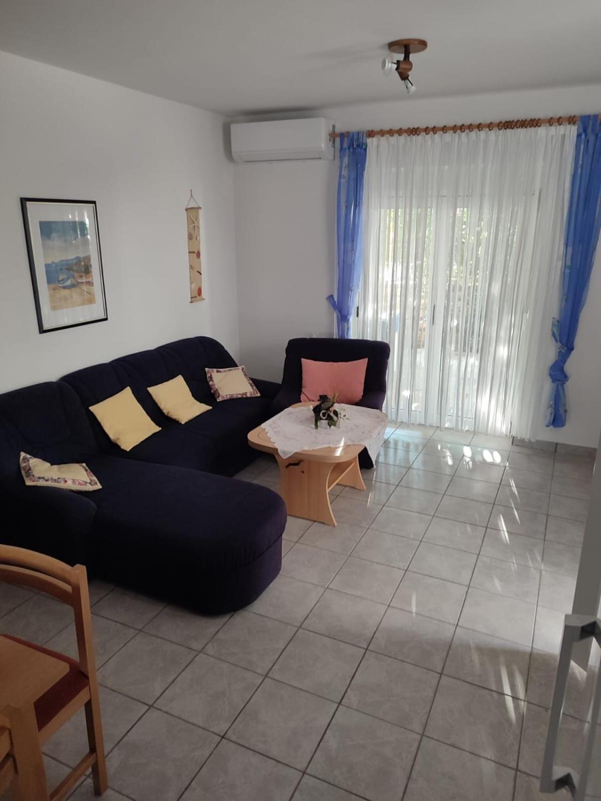Apartments Zara Vir Luaran gambar