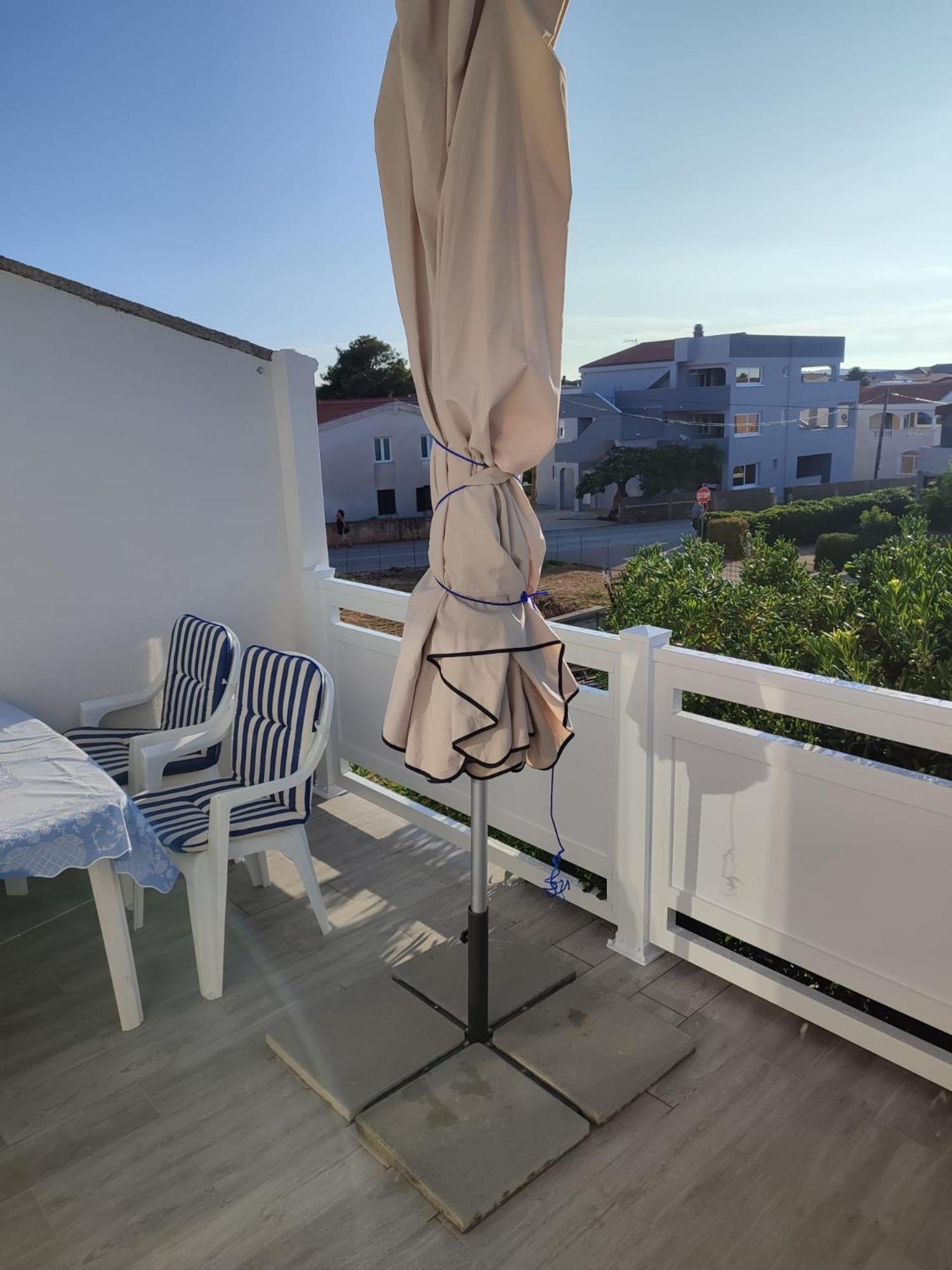 Apartments Zara Vir Luaran gambar